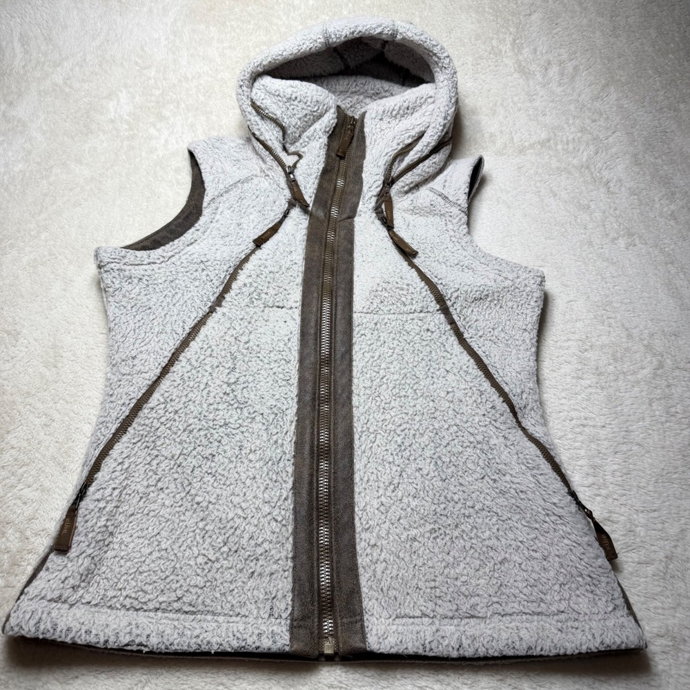 KUHL Flight Hooded Vest Womens Medium Oatmeal Brown Fleece Full Zip Sherpa 2056